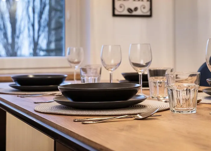 31 Centrum - Mieszkanie Dla 4 Osob * גדינייה